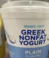 Mängden socker i Trader Joe’s GREEK nonfat yogurt plain