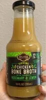Mängden socker i Sipping Chicken Bone Broth With turmeric rosemary and lemon