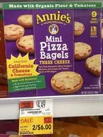Mängden socker i Annie's Three Cheese Mini Pizza Bagels 9 Count