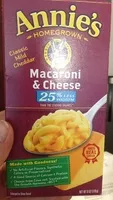 Mängden socker i Annie's 25% Less Sodium Mac & Cheese Made with Organic Pasta