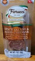 Mängden socker i Spicy salami and aged cheddar