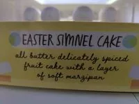 Mängden socker i Easter simnel cake spiced all butter fruit cake