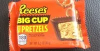 Mängden socker i reese’s big cup with pretzels