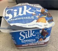 Mängden socker i Alondmilk yogurt alternative coconut chocolate almond
