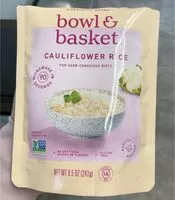 Mängden socker i Bowl and basket cauliflower rice