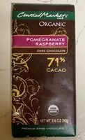 Mängden socker i Central Market Pomegrante Raspberry Dark Chocolate