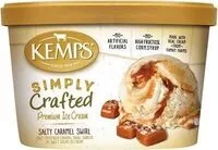 Mängden socker i Simply crafted salt sprinkled caramel sauce swirled