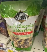 Mängden socker i Dark Chocolate & Berries Trail Mix