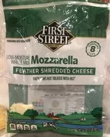 Mängden socker i Mozzarella Feather Shredded Cheese