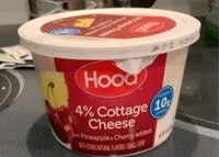 Mängden socker i 4% cottage cheese with pineapple and cherry