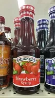 Mängden socker i J m smucker ripon natural syrup strawberry