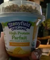 Mängden socker i High protein parfait mango pineapple