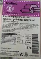 Mängden socker i Finísimo pavo menos sal