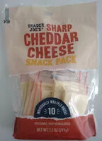 Mängden socker i Sharp cheddar cheese snack pack