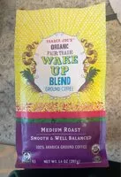 Mängden socker i Trader Joe’s Organic Fair Trade Wake Up Blend Ground Coffee