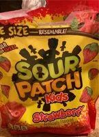 Mängden socker i Strawberry sourpatch kids