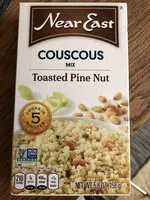 Mängden socker i Near East Toasted Pine Nut Couscous Mix 5.6 Ounce Paper Box