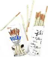 Mängden socker i Cookies And Cream Covered Biscuits Sticks