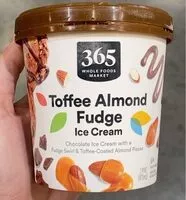 Mängden socker i Toffee almond fudge ice cream
