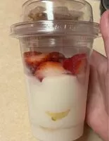 Mängden socker i Strawberry/banana yogurt parfait