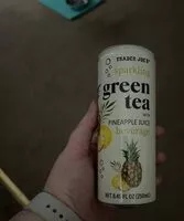 Mängden socker i Sparkling Green Tea with Pineapple Juice