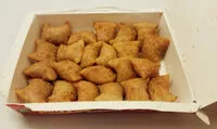 Mängden socker i Pepperoni pizza snack rolls, pepperoni