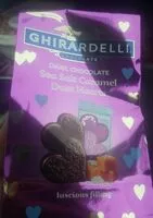 Mängden socker i Ghirardelli Dark Chocolate Sea Salt Caramel Duet Hearts