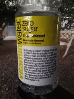 Mängden socker i Vitamin water, vitaminwater zero squeezed, lemonade, lemonade