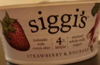 Mängden socker i Strawberry & rhubarb strained whole-milk yogurt, strawberry & rhubarb