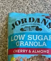 Mängden socker i Low sugar, granola, cherry and almond