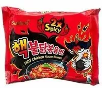 Mängden socker i 2x Spicy Hot Chicken Flavor Ramen