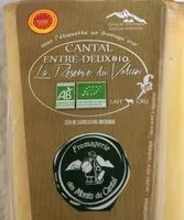 Mängden socker i Cantal entre-deux lait cru