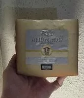 Mängden socker i Queso Viejo Ahumado