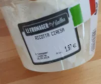 Mängden socker i ricotta ciresa