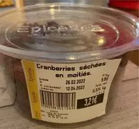 Mängden socker i Cranberries séchées en moitiés