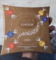 Mängden socker i Lindor assorti lait-  noir 45% - blanc