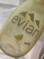 Mängden socker i Evian fruits et plantes citron et fleur de sureau