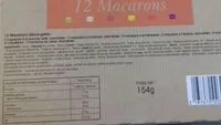 Mängden socker i 12 macarons  fruits