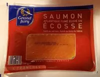 Mängden socker i Saumon atlantique fumé élevé en écosse. Salé au sel sec, fumé au bois de hêtre