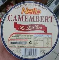 Mängden socker i Camembert au lait cru (22% MG)