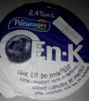 Mängden socker i Yaourt sucrée sur lit de myrtilles