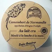 Mängden socker i Camembert de Normandie au lait cru (23% MG)