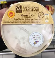 Mängden socker i Mont d\'Or au lait cru (25,4% MG)