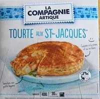Tourte composée d'une pâte feuilletée crue garnie d'une préparation à base de noix de St-Jacques*.