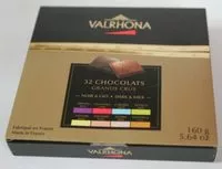 Mängden socker i 32 Carrés De Chocolat Noir Et Chocolat Au Lait - Dégustation Grands Crus