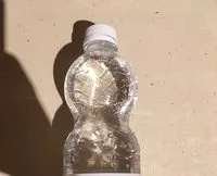 Mängden socker i Eau minérale naturelle avec adjonction de gaz naturel