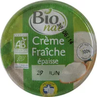 Mängden socker i Crème fraîche épaisse 40 cl 30% de mat. gr. Bio nat'