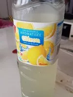 Mängden socker i Eau de source saveur citron - avec jus de fruits