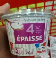 Mängden socker i Spécialité laitière ÉPAISSE4%* Mat. Gr.*86% de matière grasse en moins par rapport à la crème entière à 30% de matière grasse