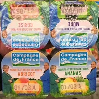 Mängden socker i Yaourt lait entier aux fruits (abricot/cerise/mûre/ananas)